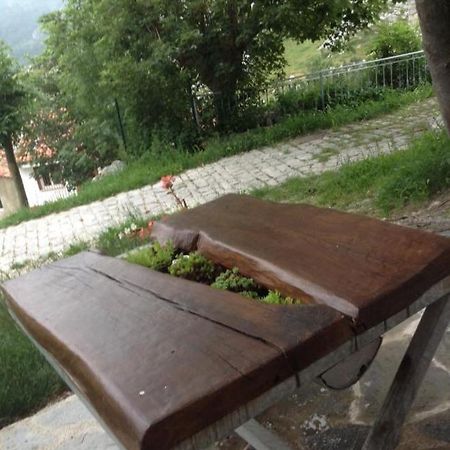 La Cabana De Bernardina Sotres Kültér fotó