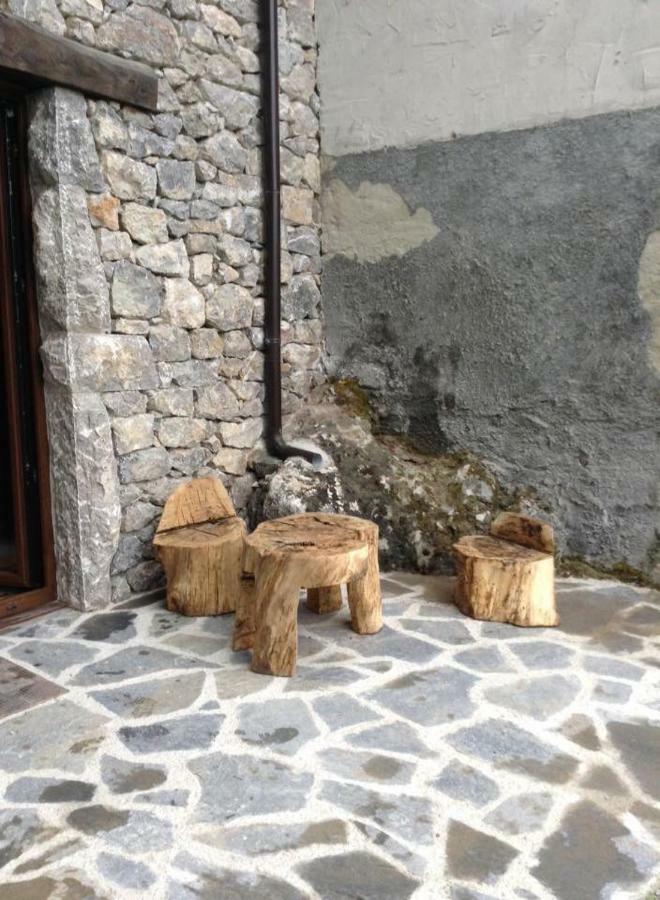 La Cabana De Bernardina Sotres Kültér fotó